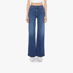 MOTHER  Hustler Roller Sneak Flare Jeans in Deep Blue (Heirloom)